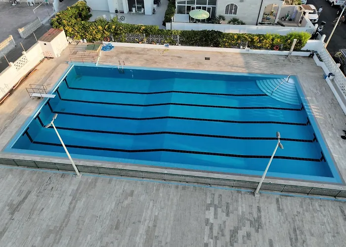 Alojamento de Acomodação e Pequeno-almoço Luca's House