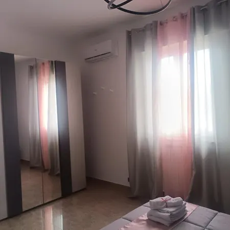 Luca's House לינה וארוחת בוקר 3*