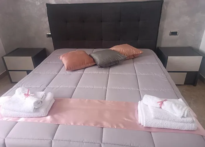 Luca's House לינה וארוחת בוקר ג'ובינאצו